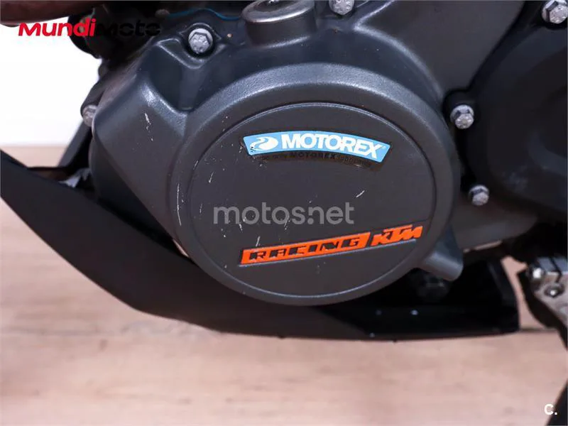 KTM 125 – Vista 21