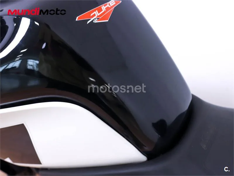 KTM 125 – Vista 28