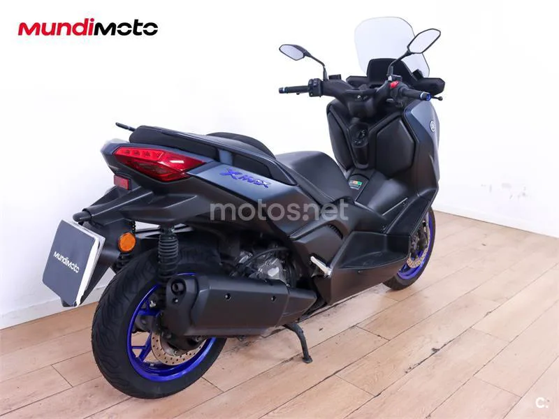 Yamaha XMAX 300 – Vista 3