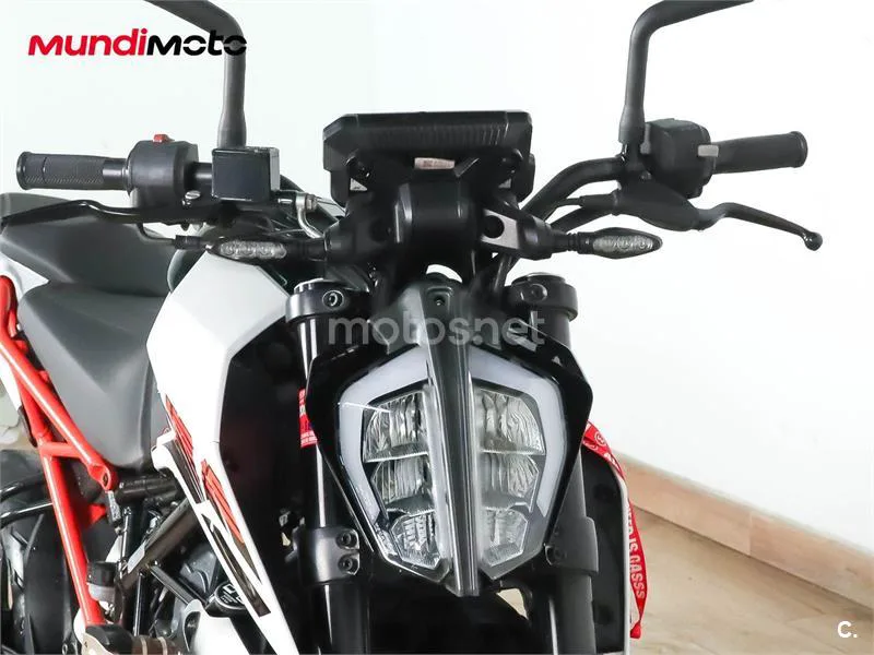 KTM 125 – Vista 5