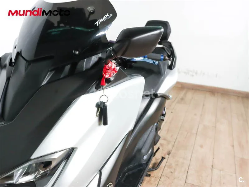 Yamaha TMAX 530 – Vista 10