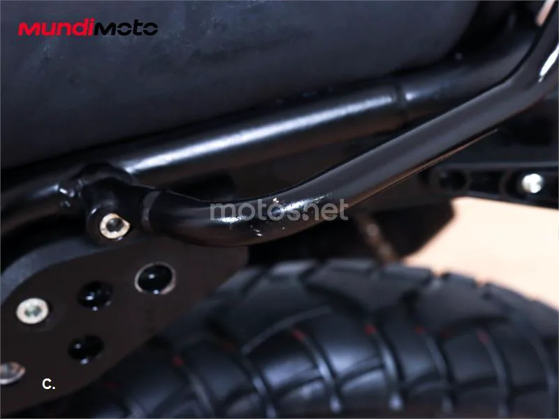 Royal Enfield Himalayan 410 – Vista 16