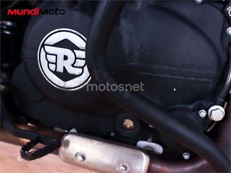Royal Enfield Himalayan 410 – Vista 20