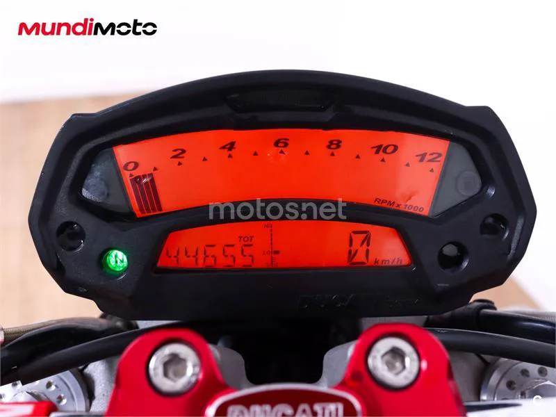 Ducati Monster 696 – Vista 12