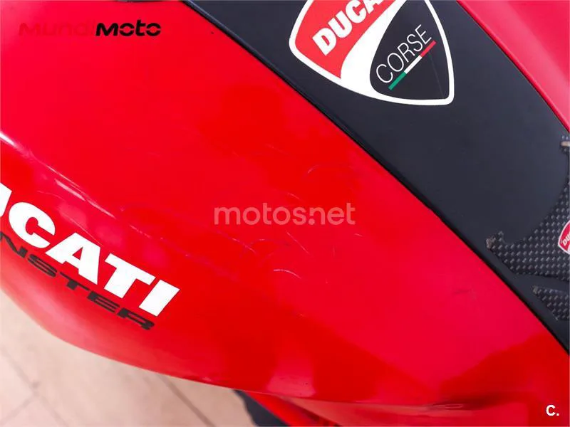 Ducati Monster 696 – Vista 15