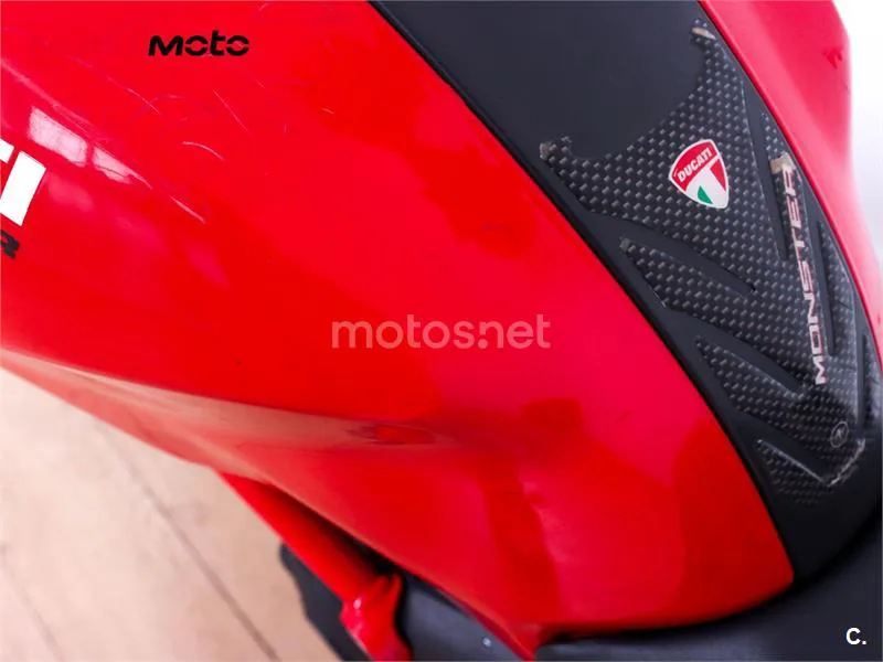 Ducati Monster 696 – Vista 16