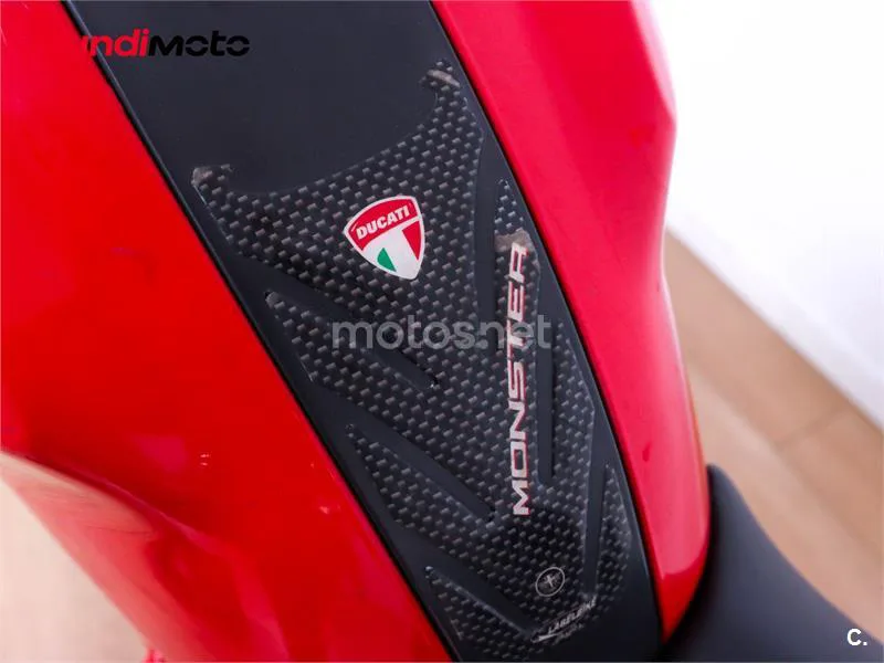 Ducati Monster 696 – Vista 17