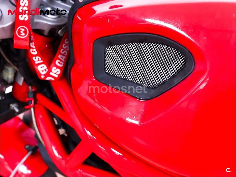 Ducati Monster 696 – Vista 24