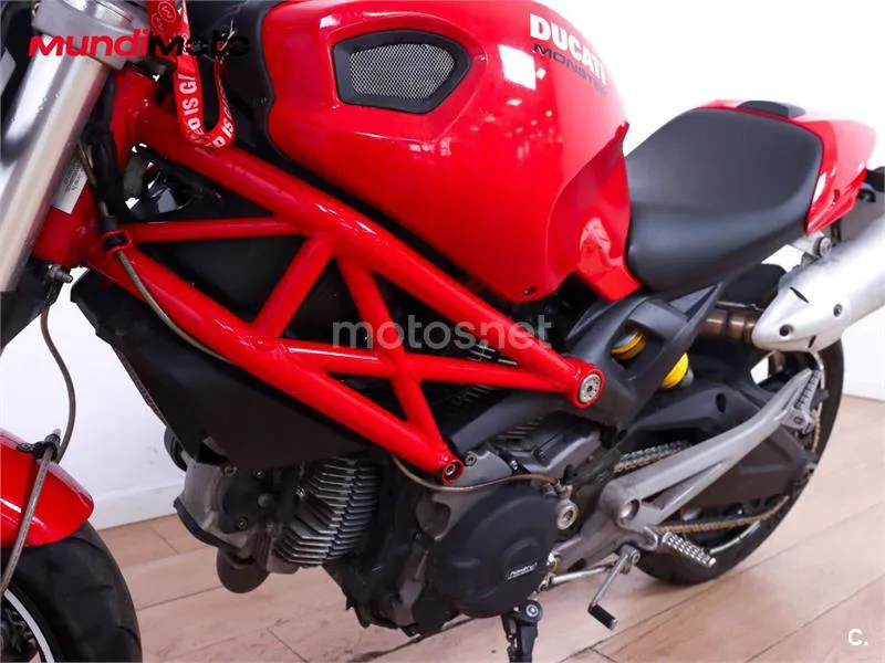 Ducati Monster 696 – Vista 10