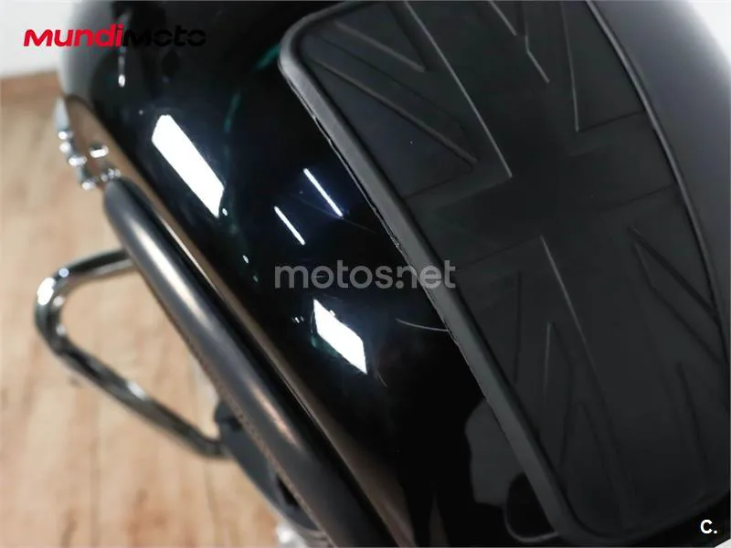 Triumph Bonneville T120 – Vista 15