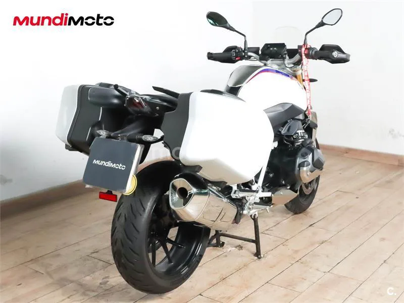 BMW R 1250 R – Vista 3