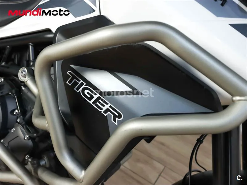 Triumph Tiger 900 – Vista 14