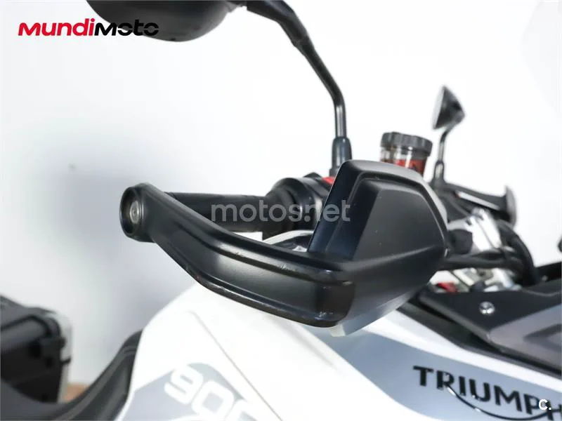 Triumph Tiger 900 – Vista 24