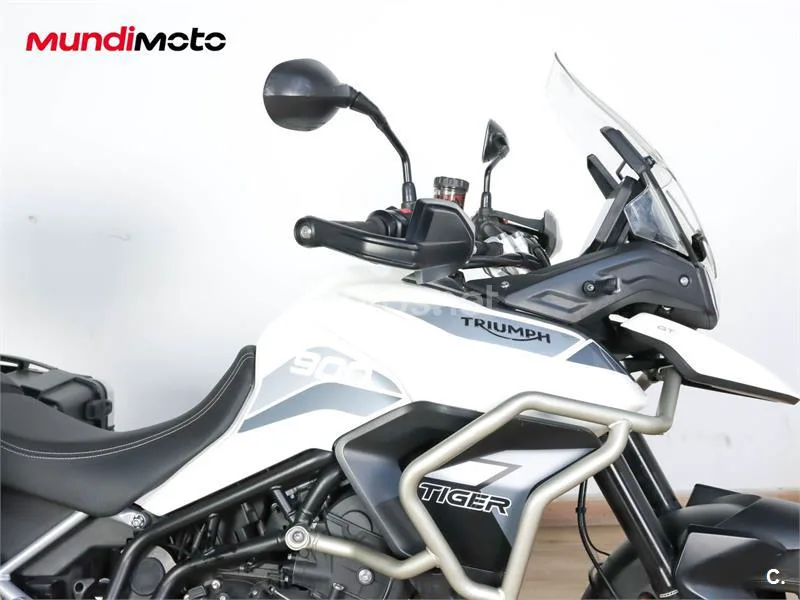 Triumph Tiger 900 – Vista 32
