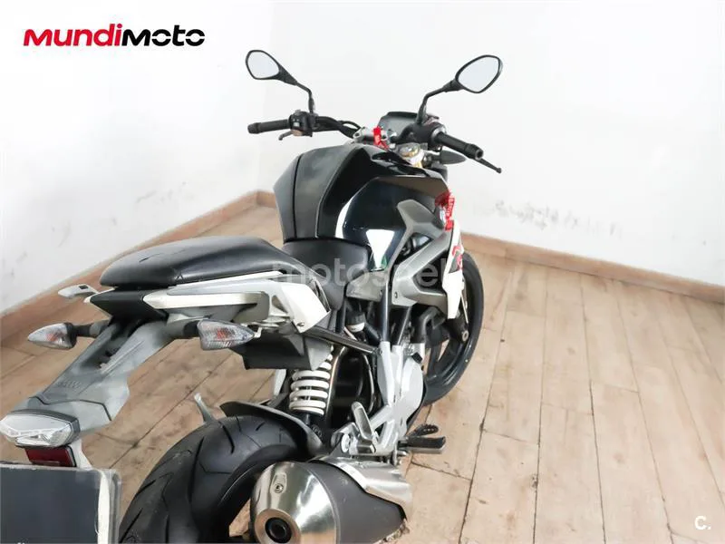 BMW G 310 R – Vista 4