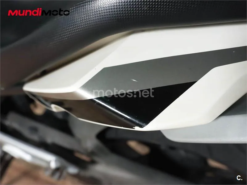 BMW G 310 R – Vista 32