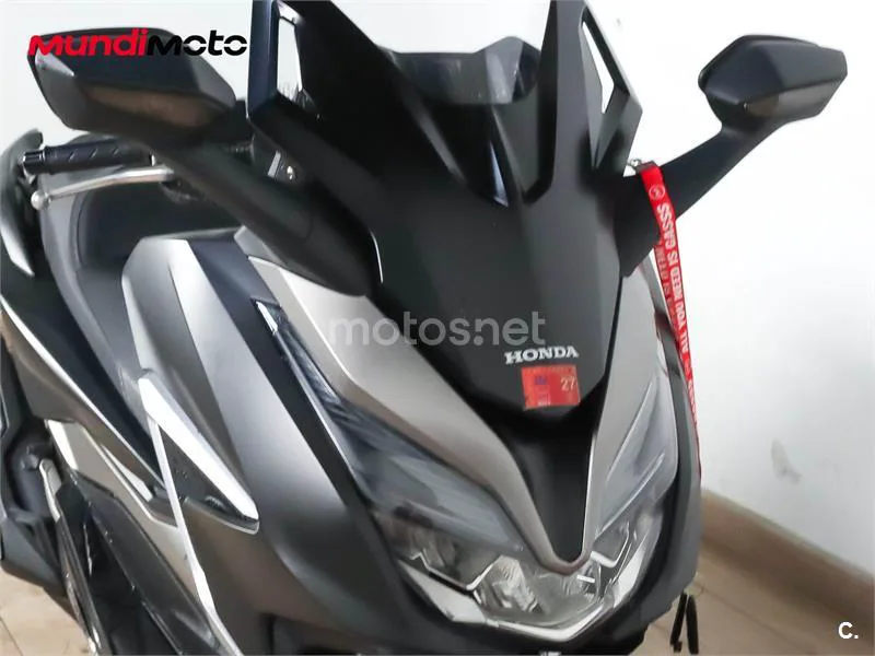 Honda Forza 350 – Vista 5