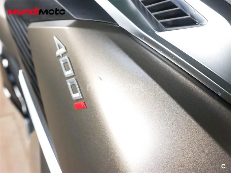 Peugeot Metropolis 400 – Vista 16