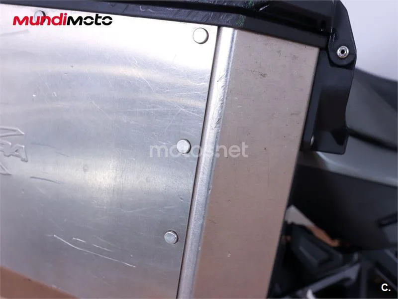 Honda NT1100 – Vista 16