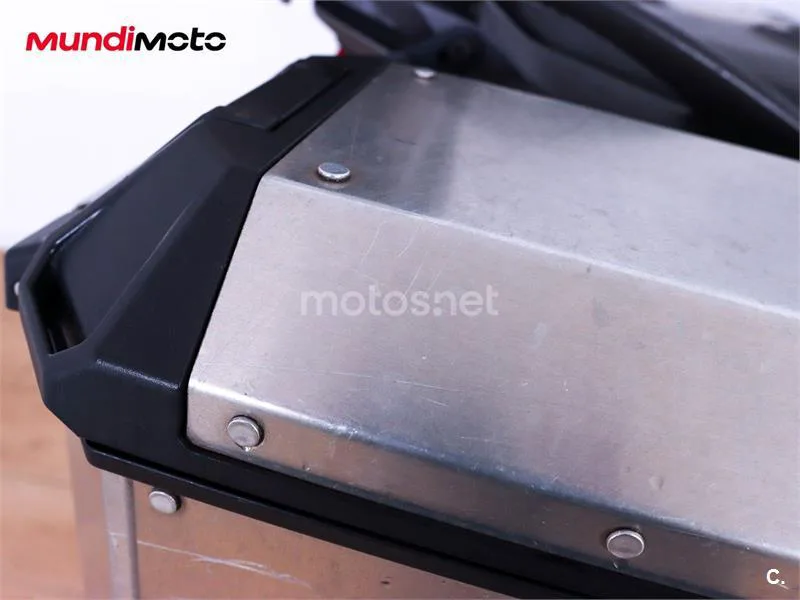 Honda NT1100 – Vista 40
