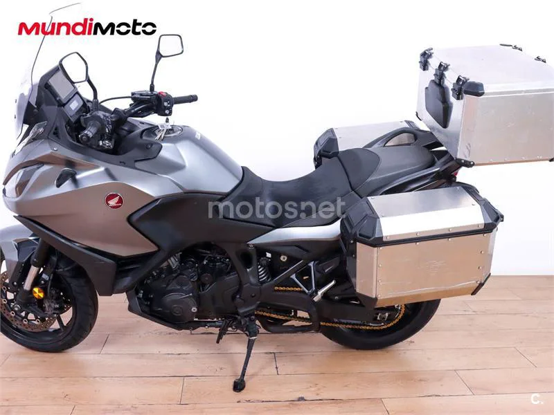 Honda NT1100 – Vista 6