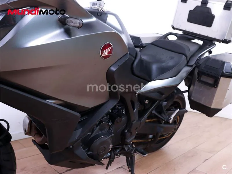 Honda NT1100 – Vista 10