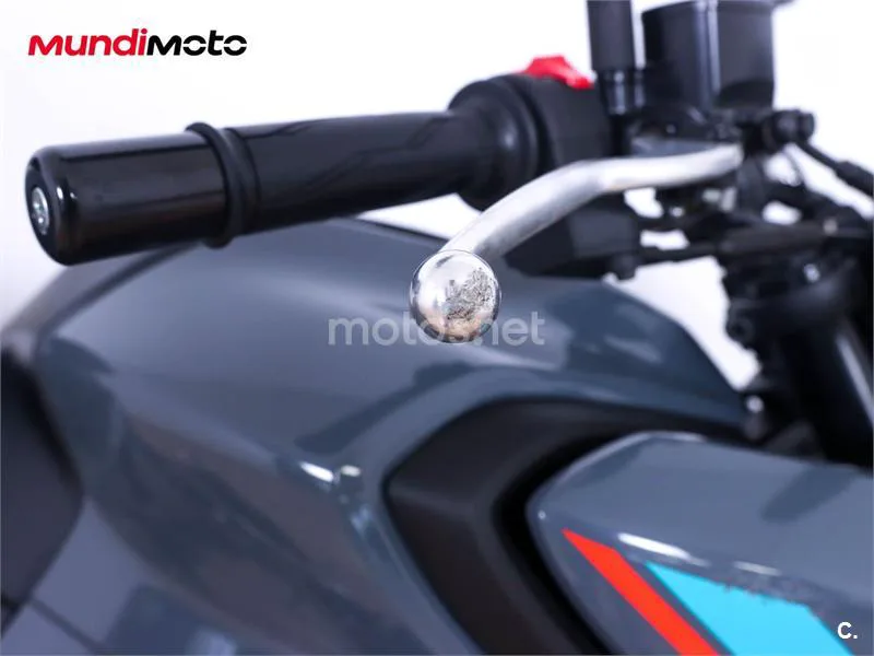 Yamaha MT-03 – Vista 21