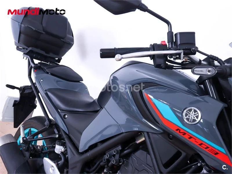 Yamaha MT-03 – Vista 27