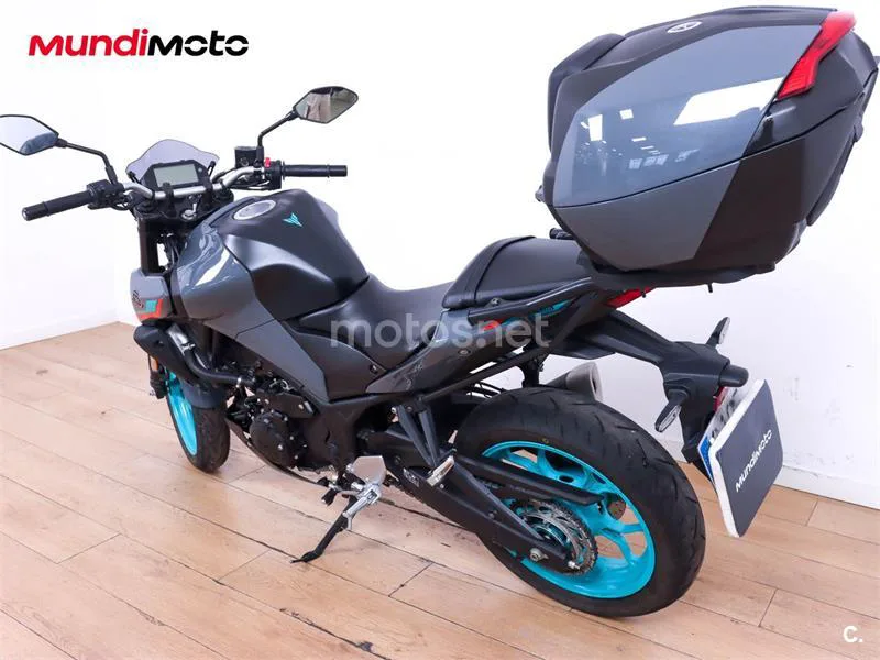 Yamaha MT-03 – Vista 8