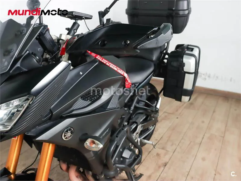 Yamaha Tracer 900 – Vista 10