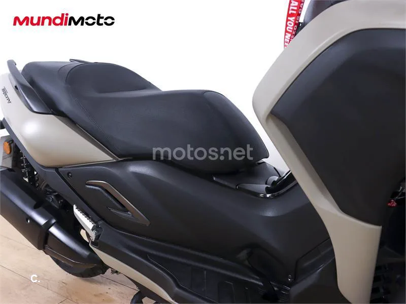 Yamaha Tricity – Vista 21