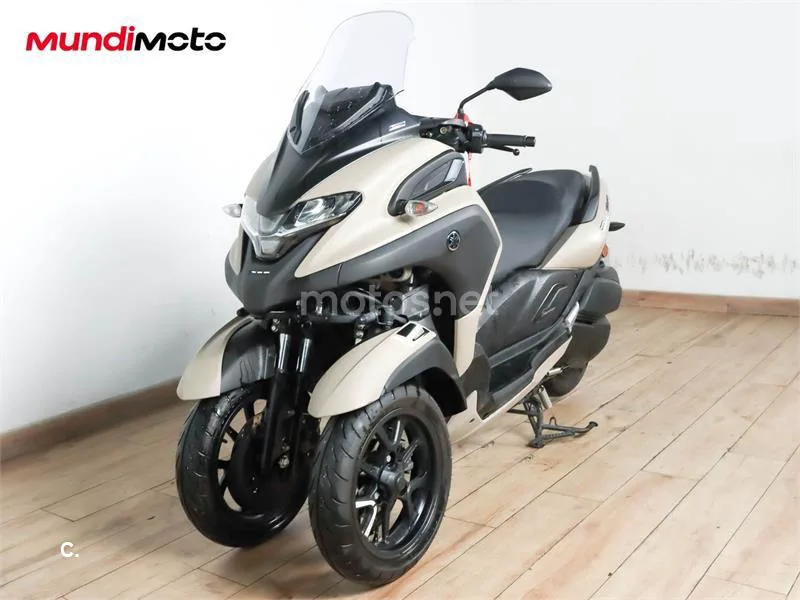 Yamaha Tricity – Vista 7