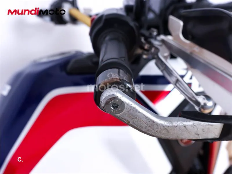 Honda CRF 1000L Africa Twin – Vista 47