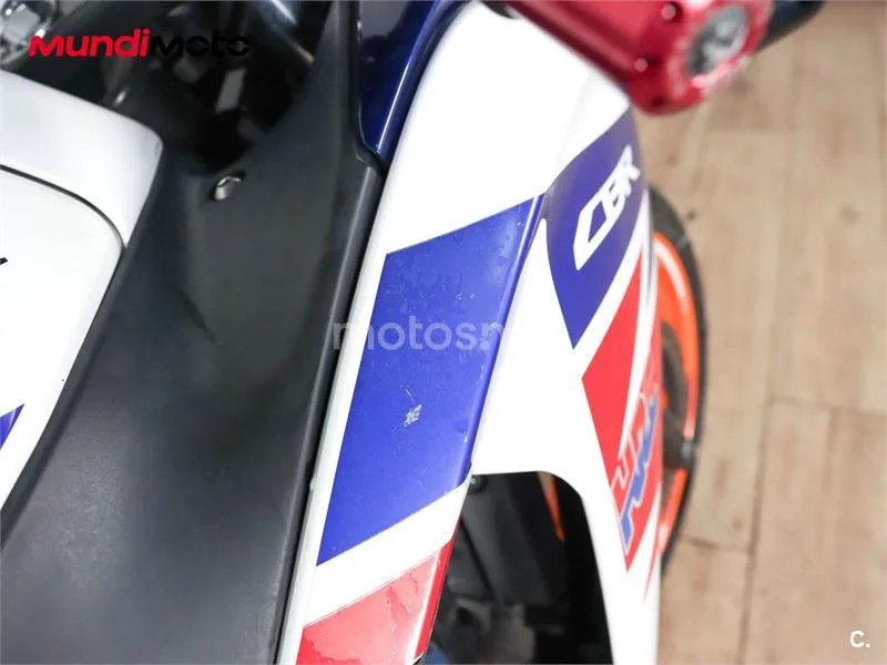 Honda CBR 125 R – Vista 13