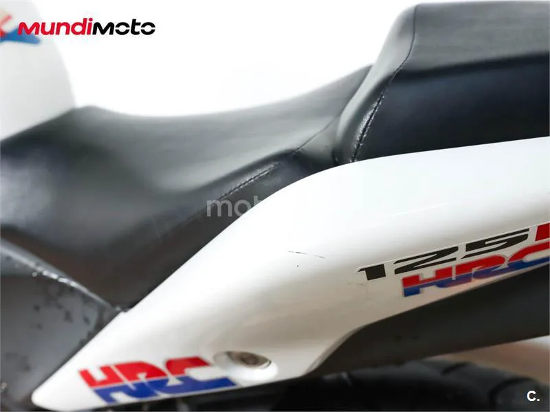 Honda CBR 125 R – Vista 17
