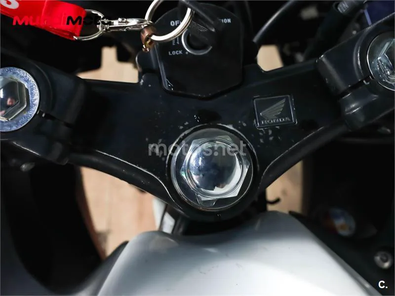 Honda CBR 125 R – Vista 18