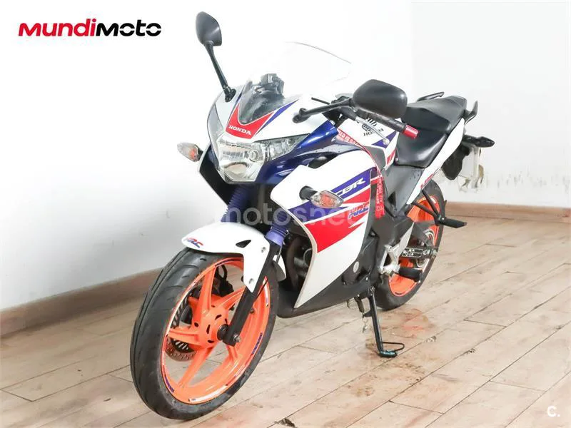 Honda CBR 125 R – Vista 7
