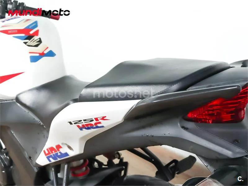 Honda CBR 125 R – Vista 9