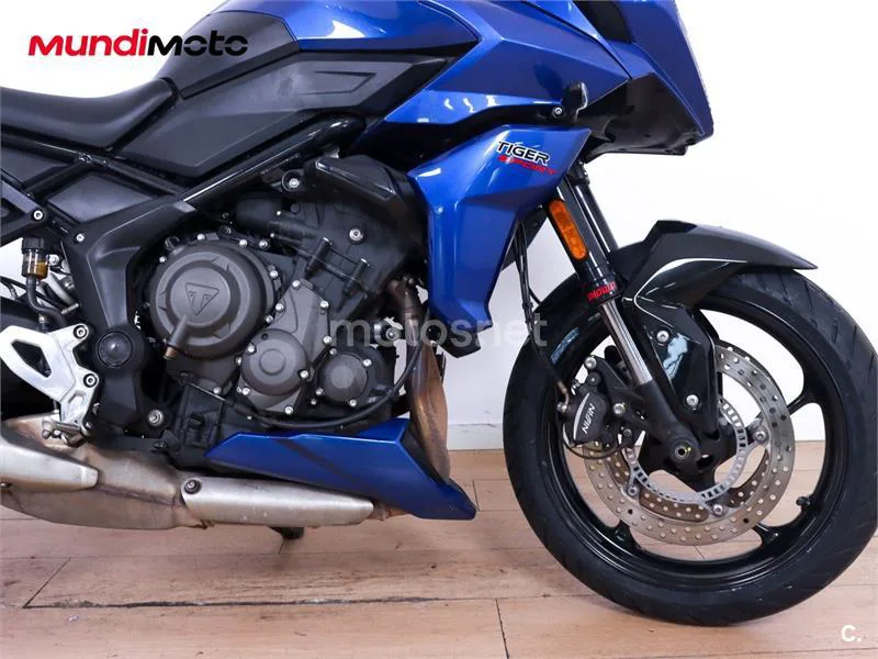 Triumph Tiger Sport 660 – Vista 19