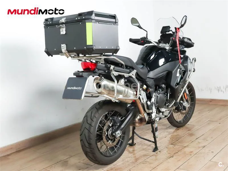 BMW F 900 GS – Vista 3