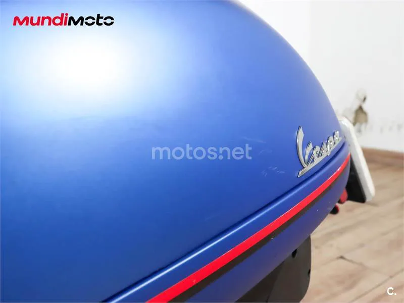 Vespa GTS Super 125 – Vista 15