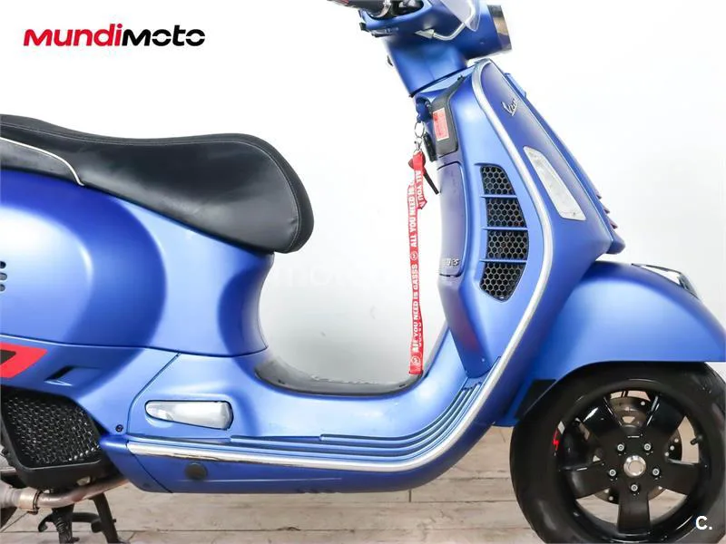 Vespa GTS Super 125 – Vista 16