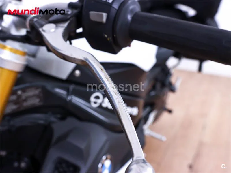 BMW S 1000 R – Vista 13