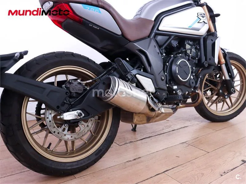 CFMOTO 700CL-X Heritage – Vista 4
