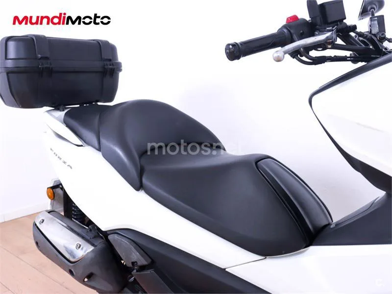 Honda Forza 300 – Vista 37