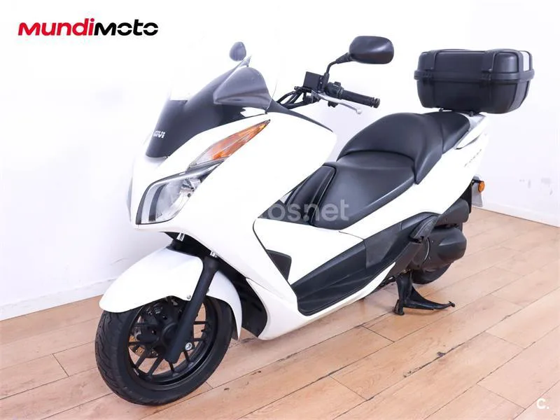 Honda Forza 300 – Vista 7