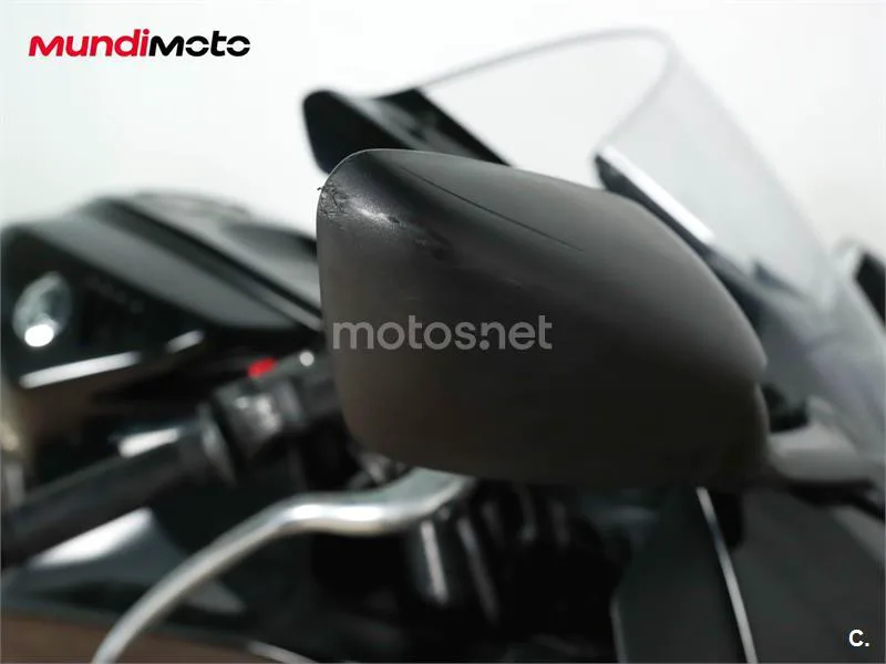 Yamaha XSR 700 – Vista 14