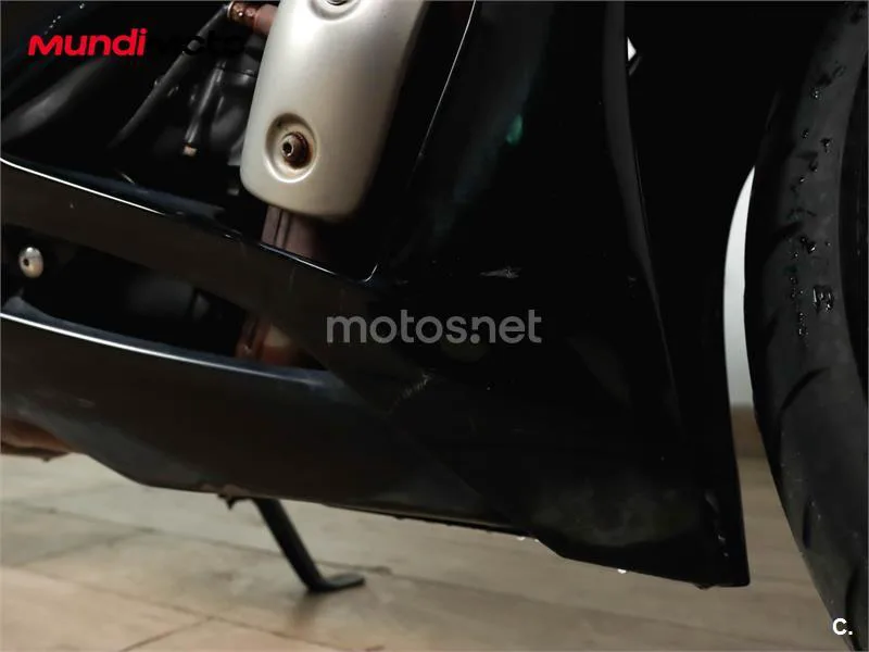 Yamaha XSR 700 – Vista 39