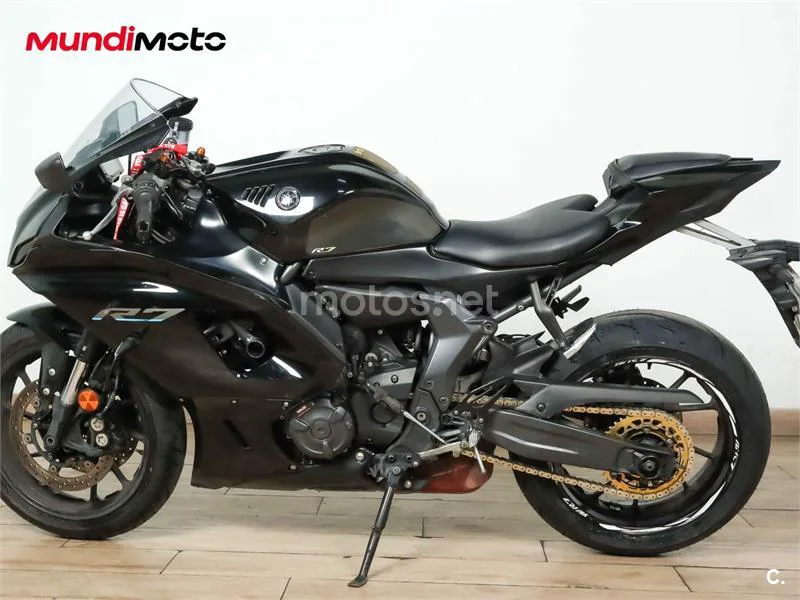Yamaha XSR 700 – Vista 6
