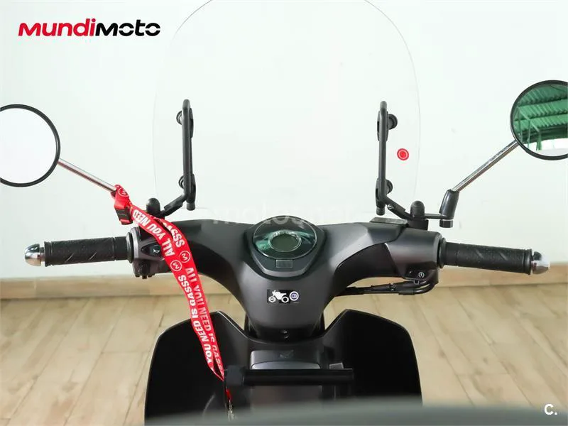 Honda Super Cub C125 – Vista 11